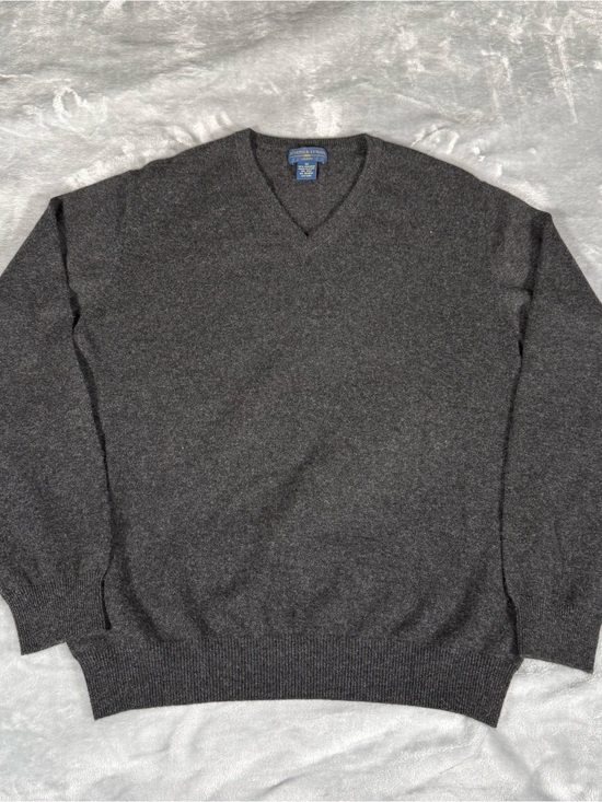 Joseph & Lyman Other - Joseph & Lyman Cashmere V Neck Sweater Mens M Preppy Knit Gray